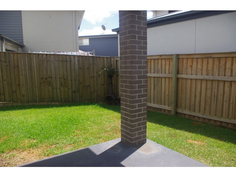 2/8 Sandalwood Street, Thornlands QLD 4164