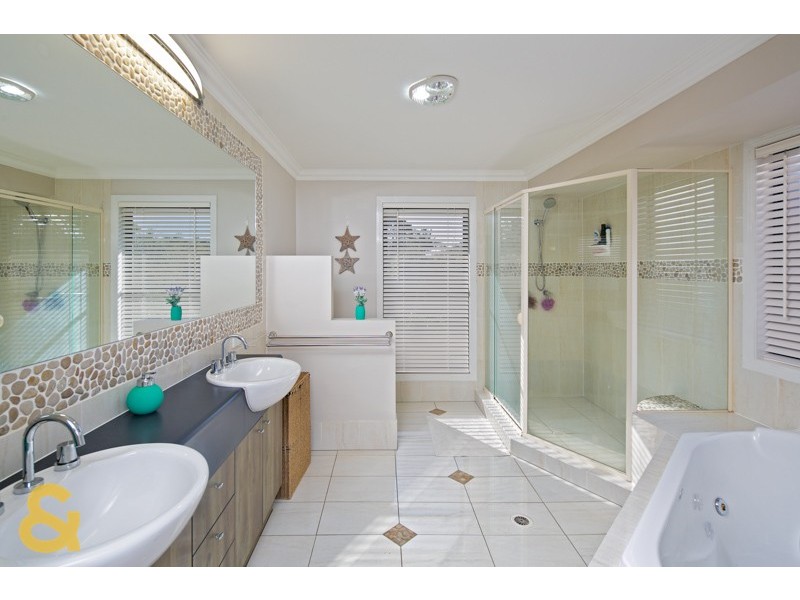26 Grevillea Street, Ormiston QLD 4160