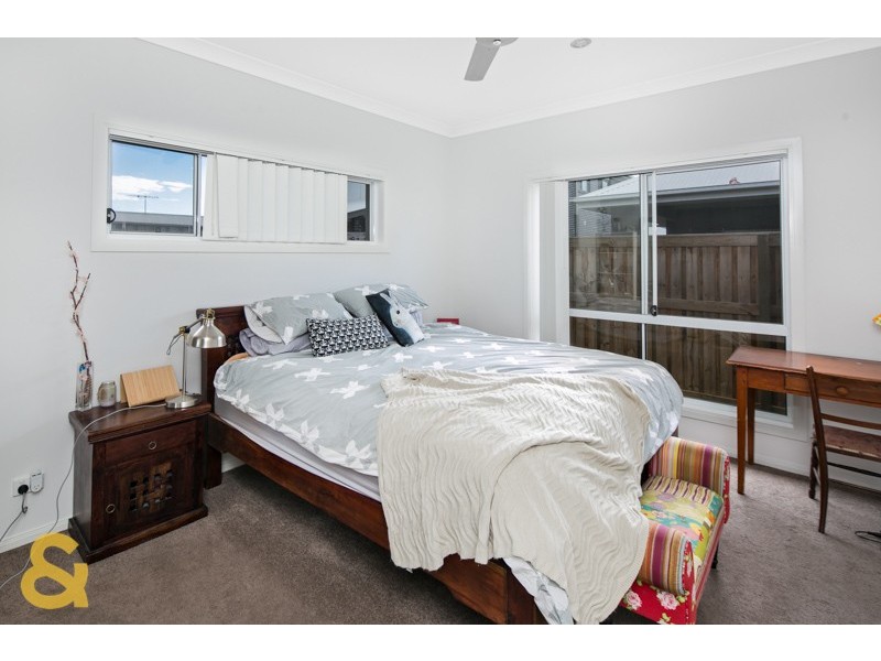 2 Sandalwood Street, Thornlands QLD 4164