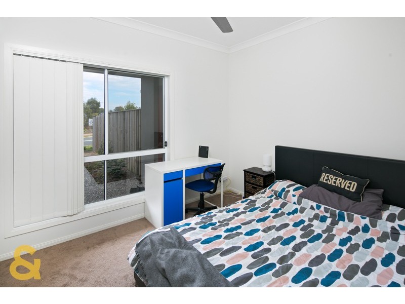 2 Sandalwood Street, Thornlands QLD 4164