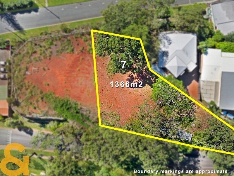 7 Main Road, Wellington Point QLD 4160