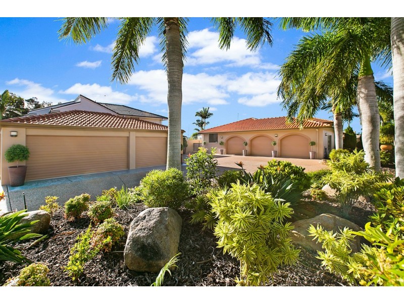 2 Sternlight Court, Raby Bay QLD 4163