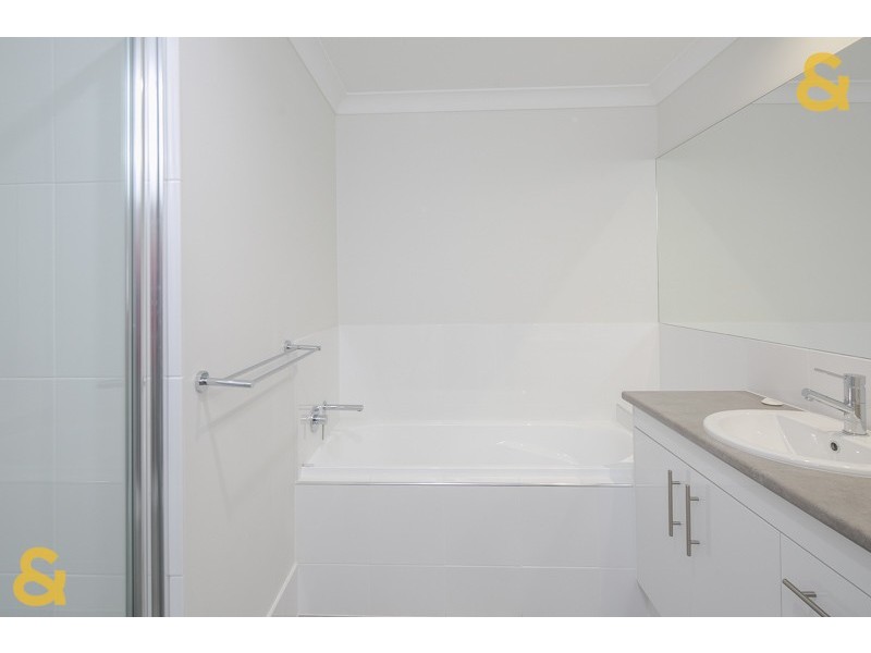 4/1-9 Arthur Street, Ormiston QLD 4160