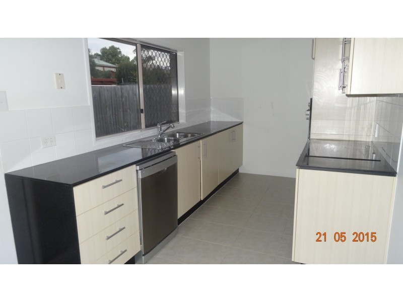 27 Rusbrook Street, Redland Bay QLD 4165
