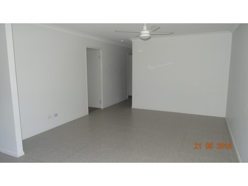 27 Rusbrook Street, Redland Bay QLD 4165
