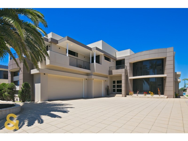 93 Masthead Drive, Raby Bay QLD 4163