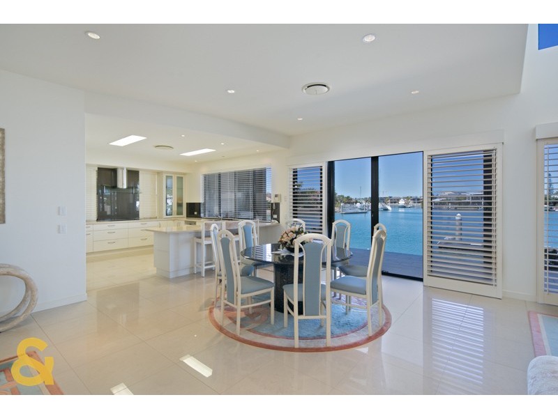 93 Masthead Drive, Raby Bay QLD 4163