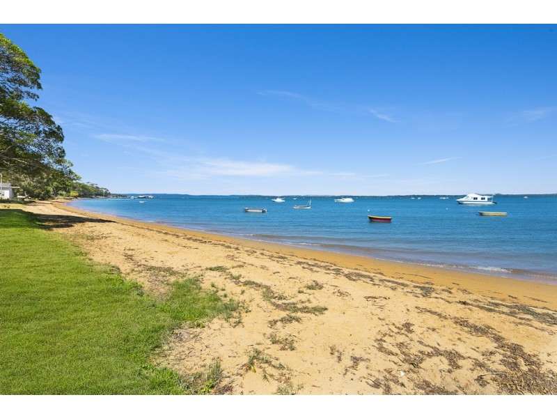 3 Wilson Street, Victoria Point QLD 4165