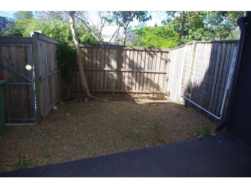 2/3 Edith Street, Wellington Point QLD 4160