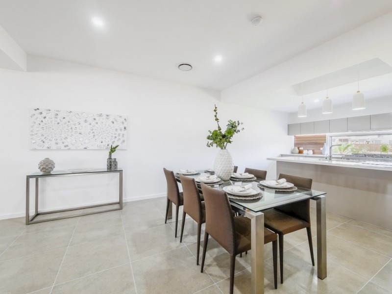 2 Fisher Street, Rochedale QLD 4123