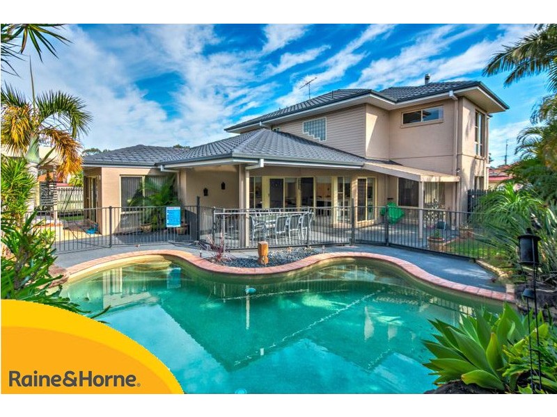 4 Cliftonville Place, Redland Bay QLD 4165