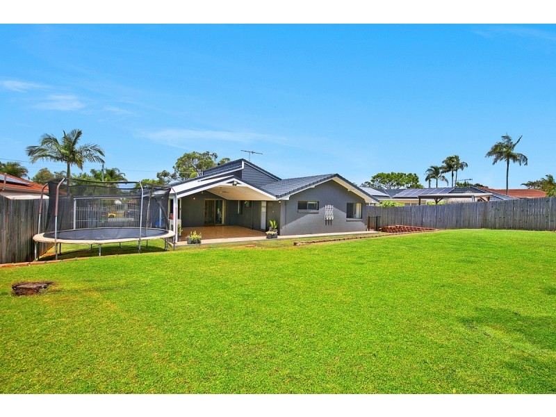 54 Long Street, Cleveland QLD 4163