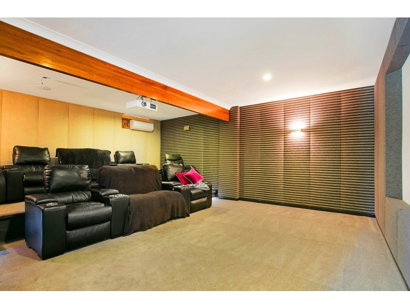 54 Long Street, Cleveland QLD 4163