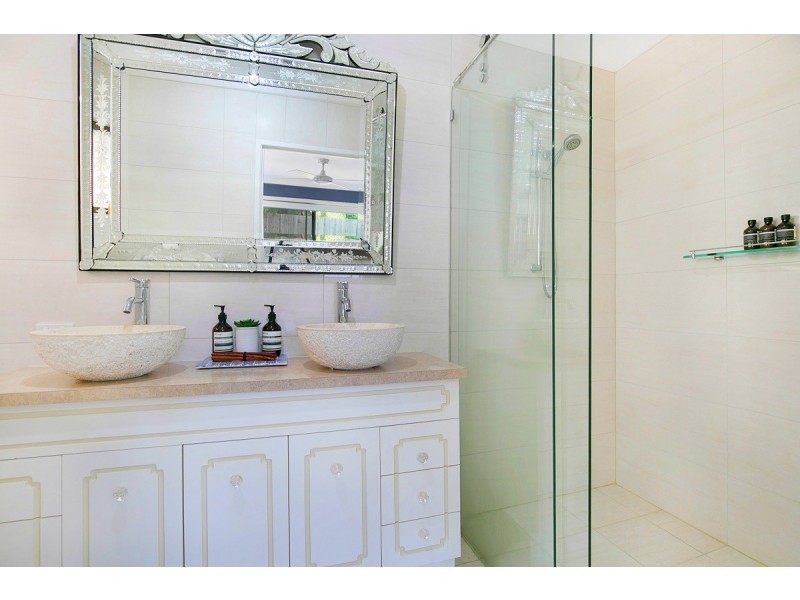 54 Long Street, Cleveland QLD 4163