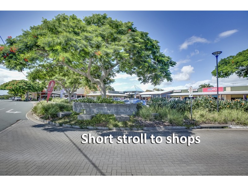 136 Broadwater Terrace, Redland Bay QLD 4165