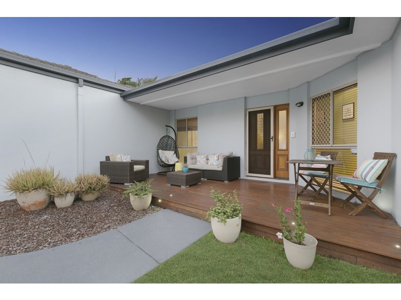 17 Bush Cherry Place, Thornlands QLD 4164