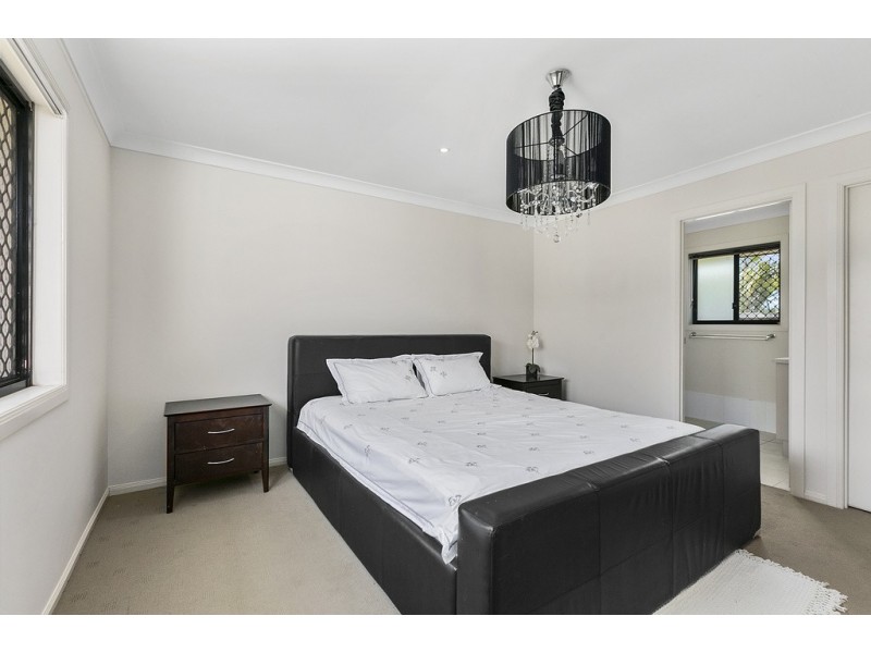 50 Aquila Street, Redland Bay QLD 4165