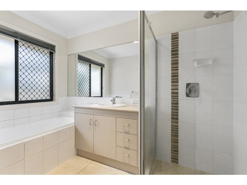 50 Aquila Street, Redland Bay QLD 4165