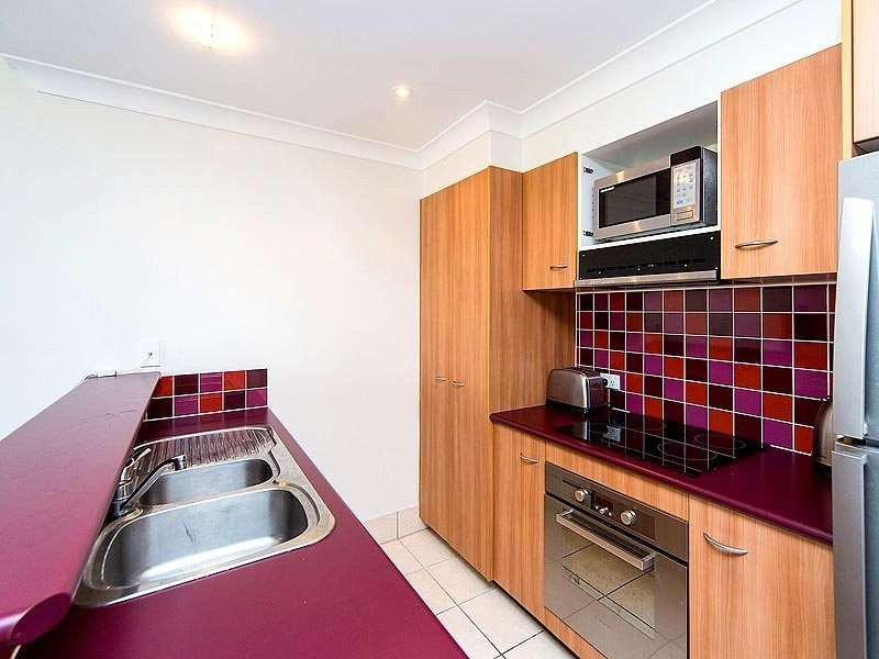 33/2-12 Masthead Drive, Raby Bay QLD 4163