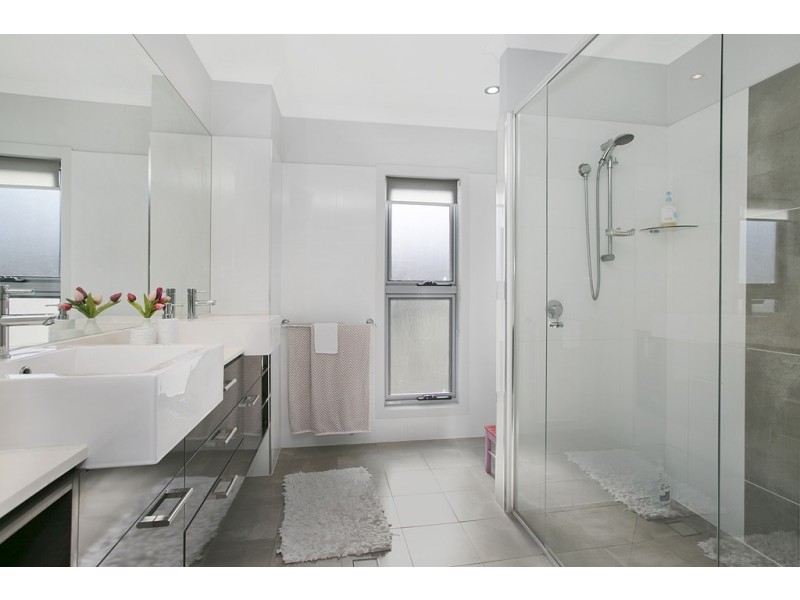 40 Longland Street, Cleveland QLD 4163