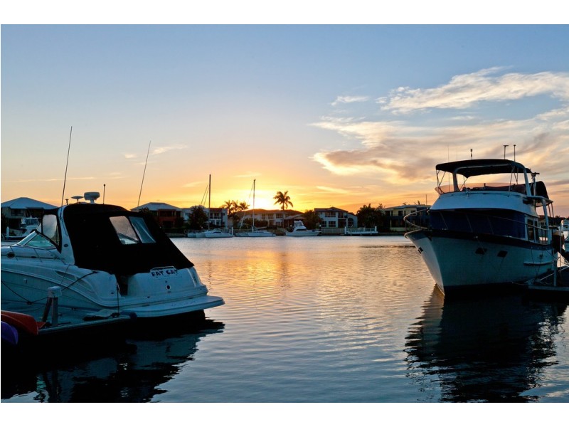 8 Paxton Street, Raby Bay QLD 4163