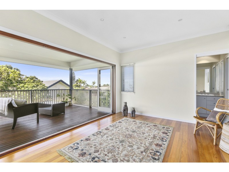 310 Bloomfield Street, Cleveland QLD 4163