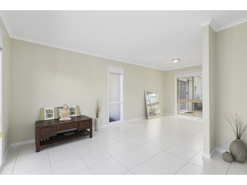 310 Bloomfield Street, Cleveland QLD 4163