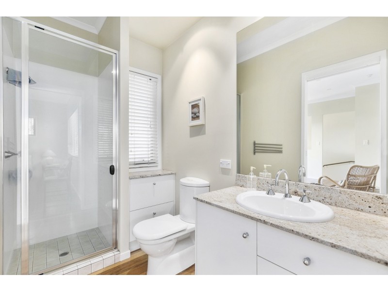 310 Bloomfield Street, Cleveland QLD 4163