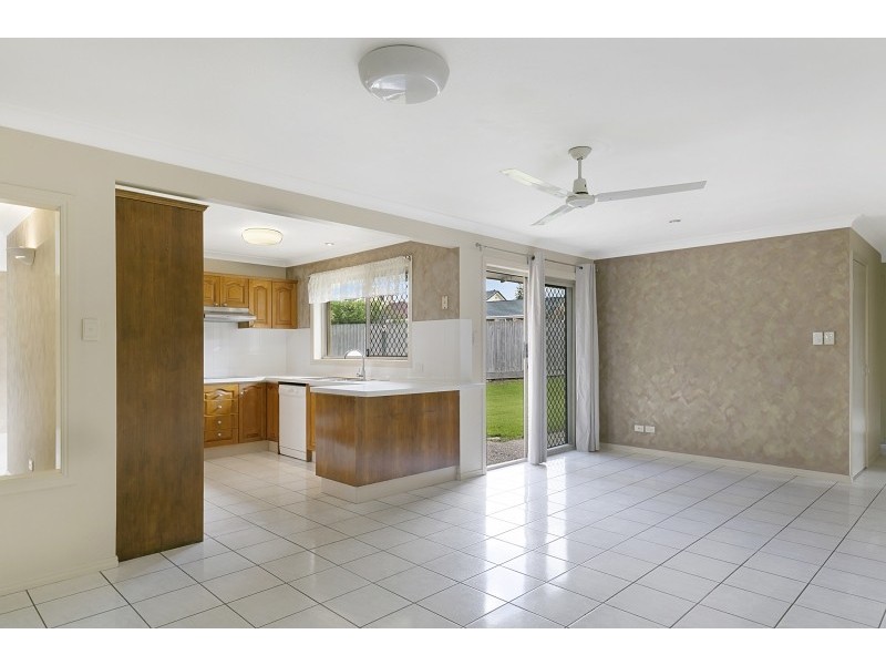 23 Maywood Crescent, Calamvale QLD 4116