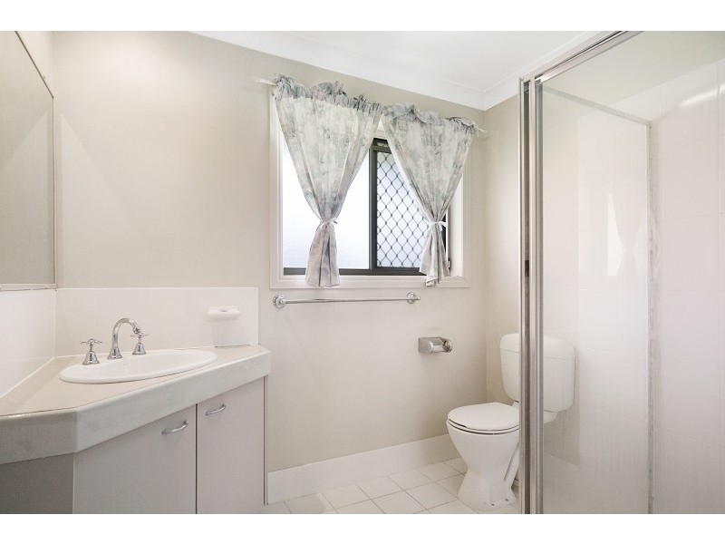 23 Maywood Crescent, Calamvale QLD 4116