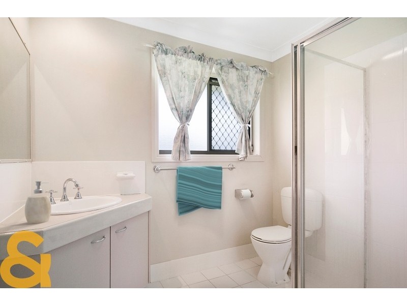23 Maywood Crescent, Calamvale QLD 4116