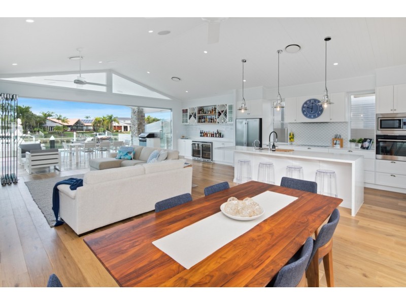 23 Seacrest Court, Raby Bay QLD 4163