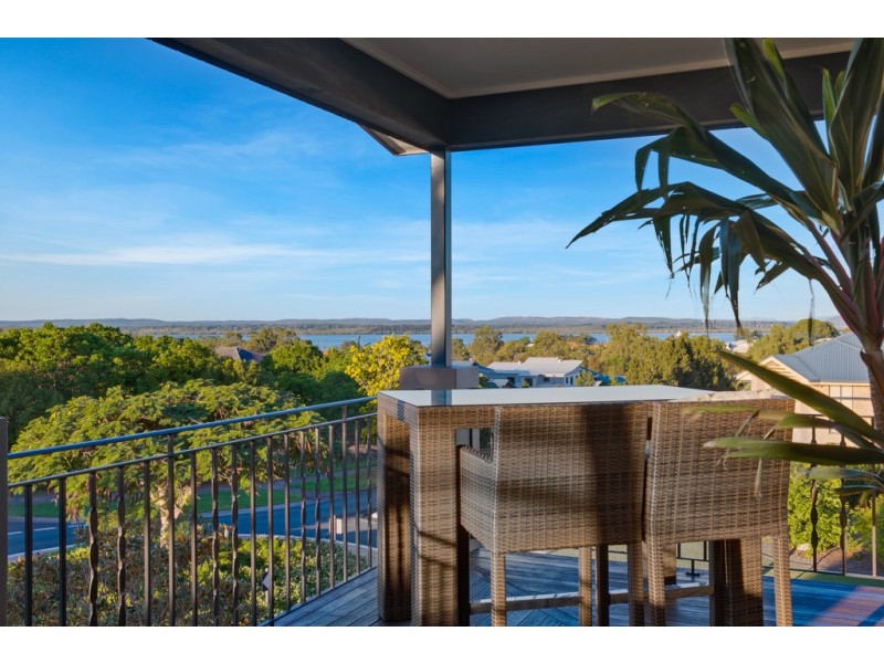 3 Keirnan Street, Redland Bay QLD 4165
