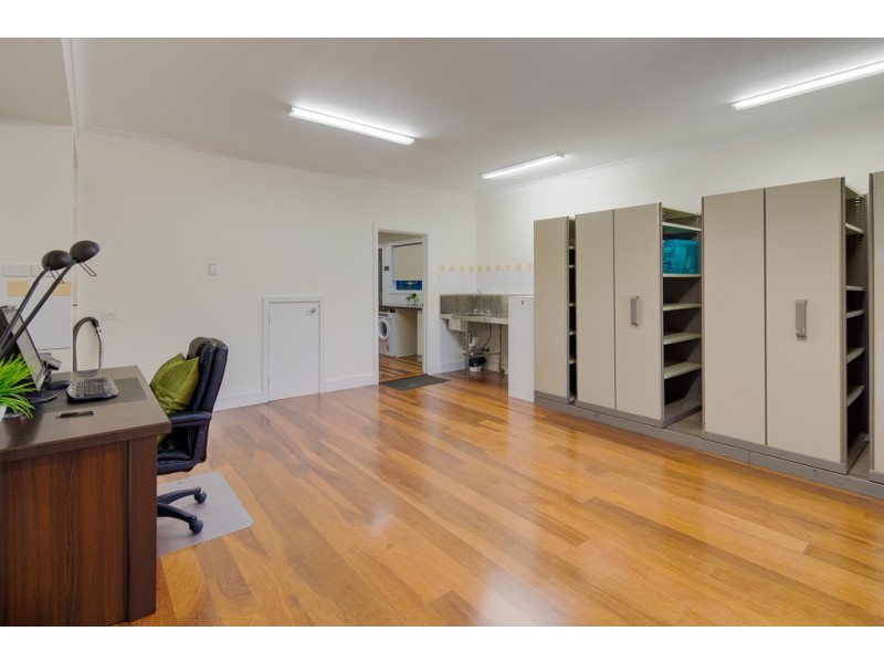 3 Keirnan Street, Redland Bay QLD 4165