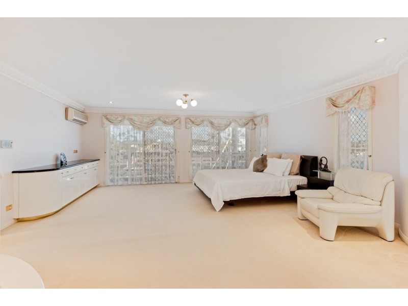 38 Seacrest Court, Raby Bay QLD 4163