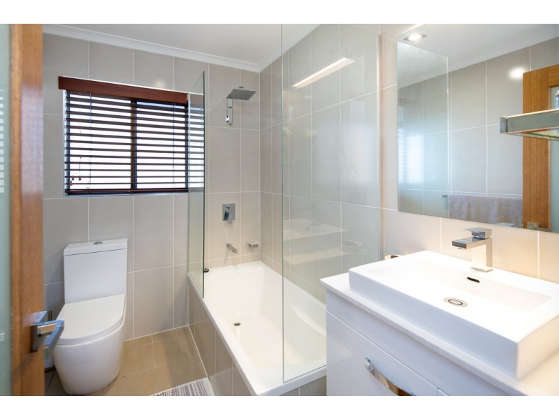 43 Anchorage Drive, Raby Bay QLD 4163