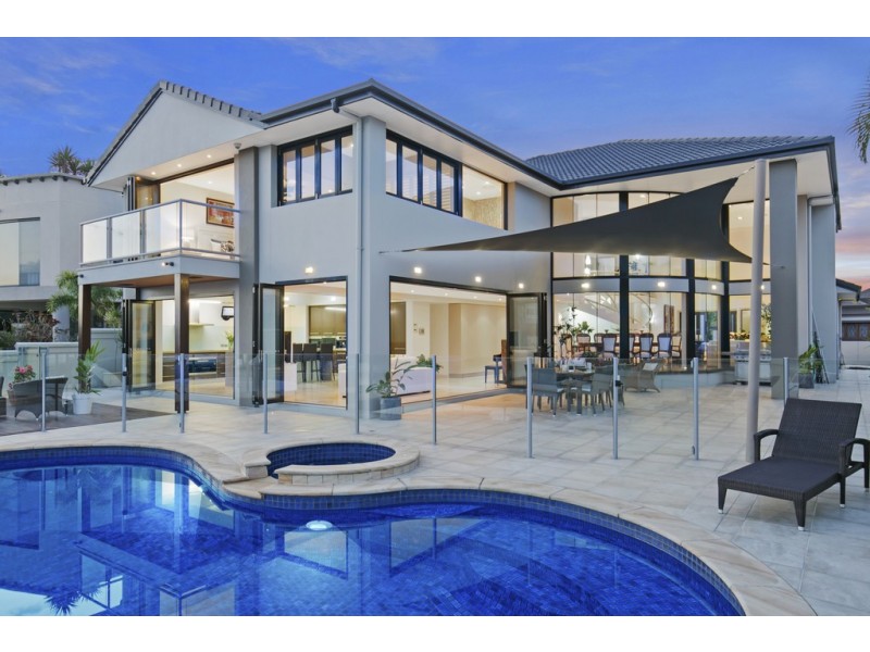 5 Sentinel Court, Raby Bay QLD 4163