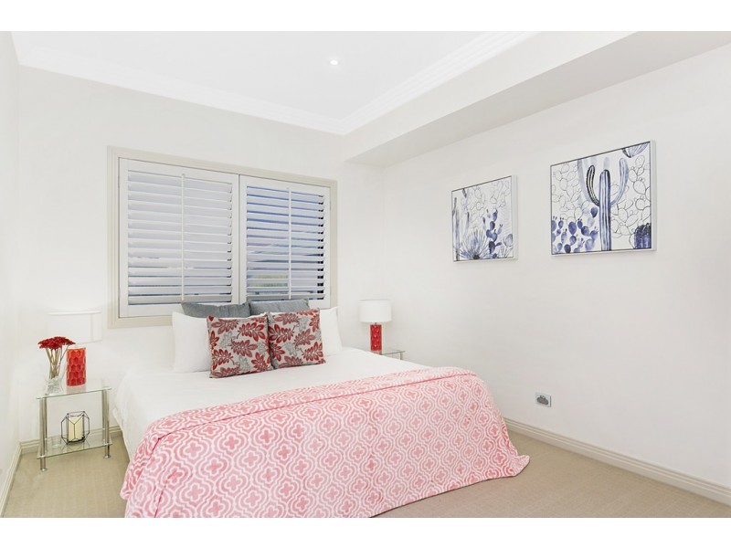 5 Sentinel Court, Raby Bay QLD 4163