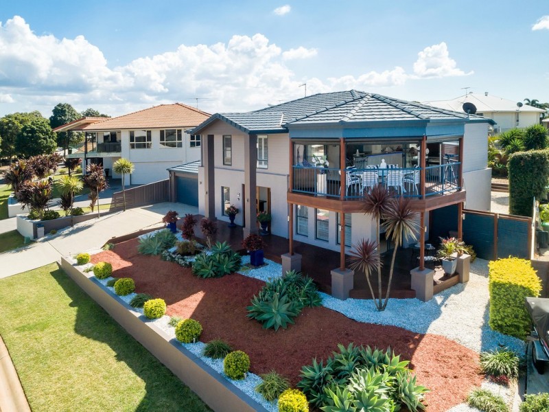 6 Haslingden Drive, Redland Bay QLD 4165