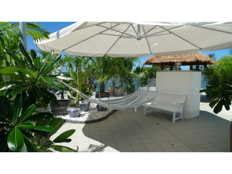 28 The Boulevard, Redland Bay QLD 4165