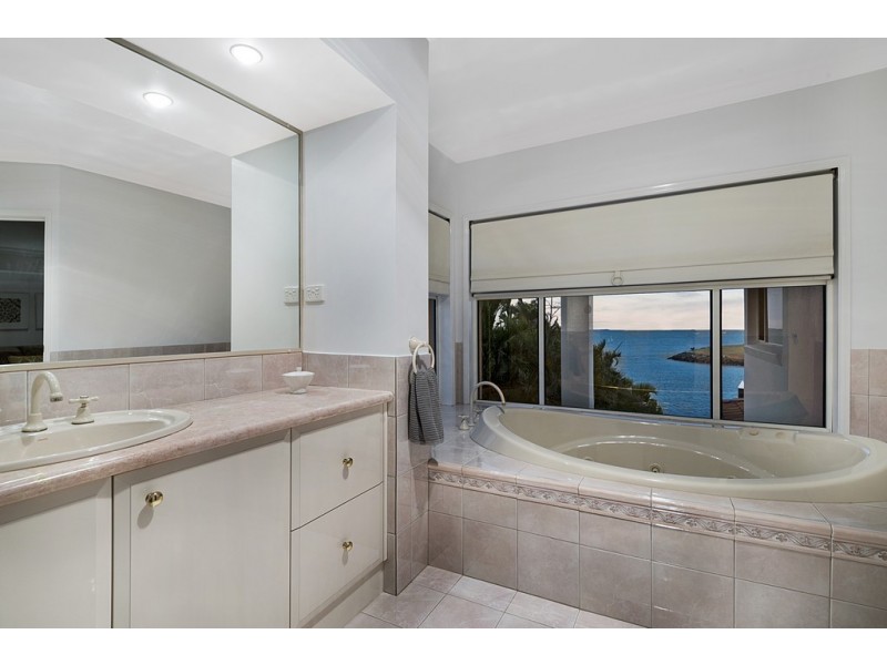 43 Piermont Place, Raby Bay QLD 4163