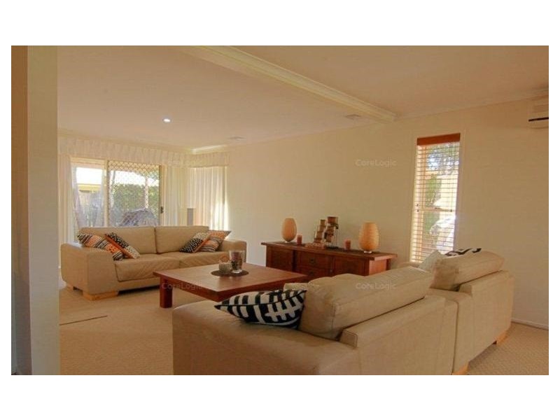 3 Kilroe Court, Ormiston QLD 4160