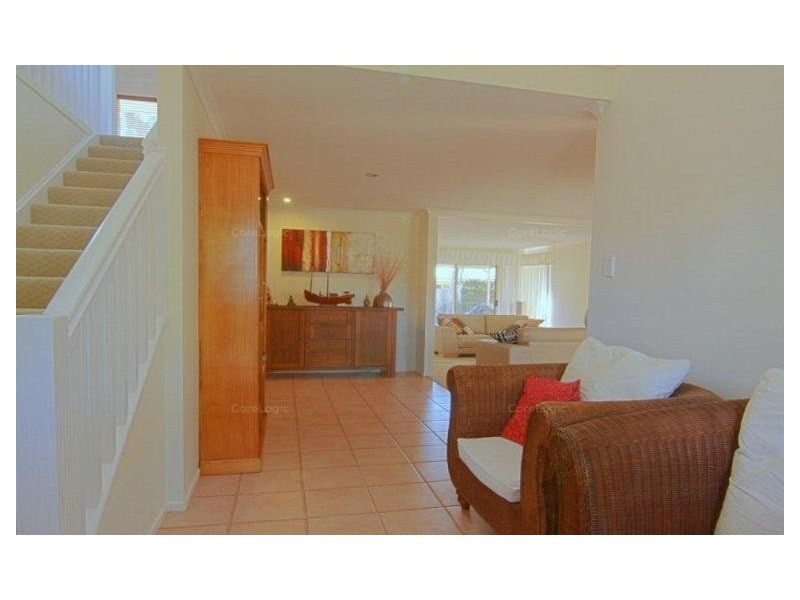 3 Kilroe Court, Ormiston QLD 4160