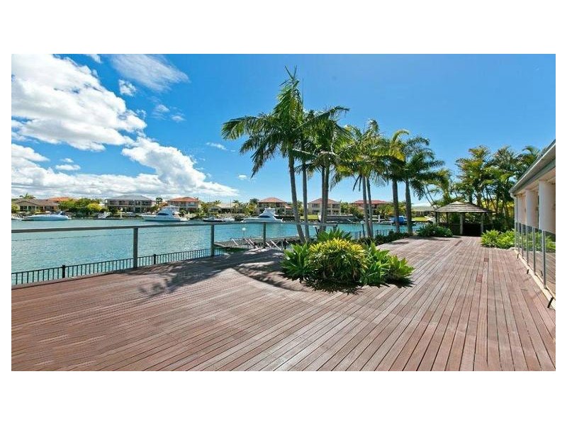 6 Beaufort Court, Raby Bay QLD 4163