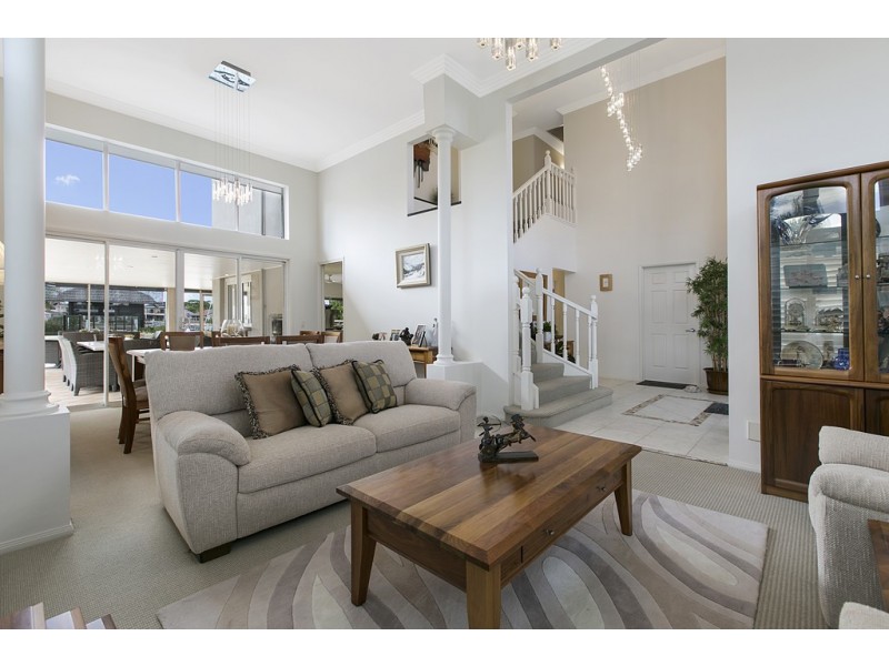 20 Martingale Court, Raby Bay QLD 4163