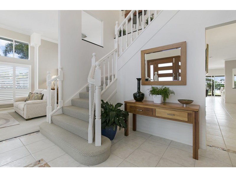 20 Martingale Court, Raby Bay QLD 4163