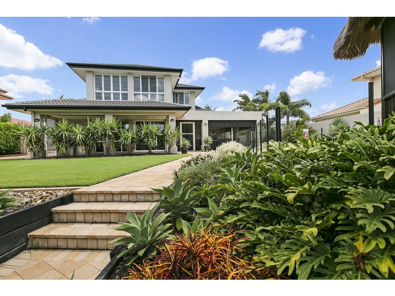 20 Martingale Court, Raby Bay QLD 4163