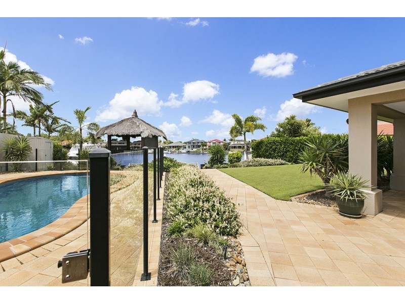 20 Martingale Court, Raby Bay QLD 4163