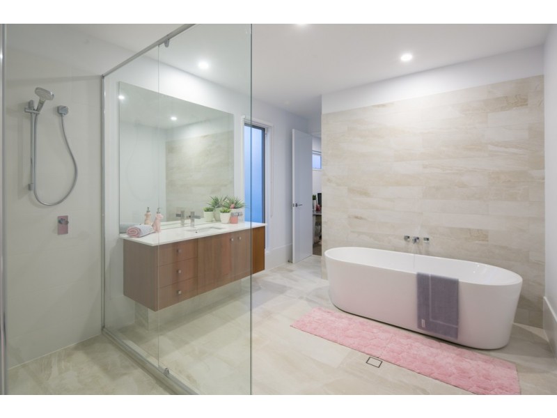 35a Sentinel Court, Raby Bay QLD 4163