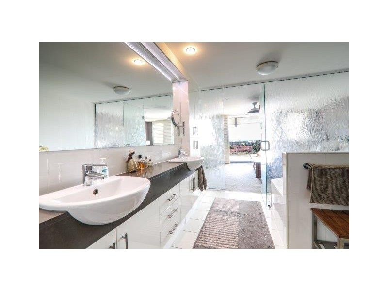 26/135-139 Shore Street West, Cleveland QLD 4163